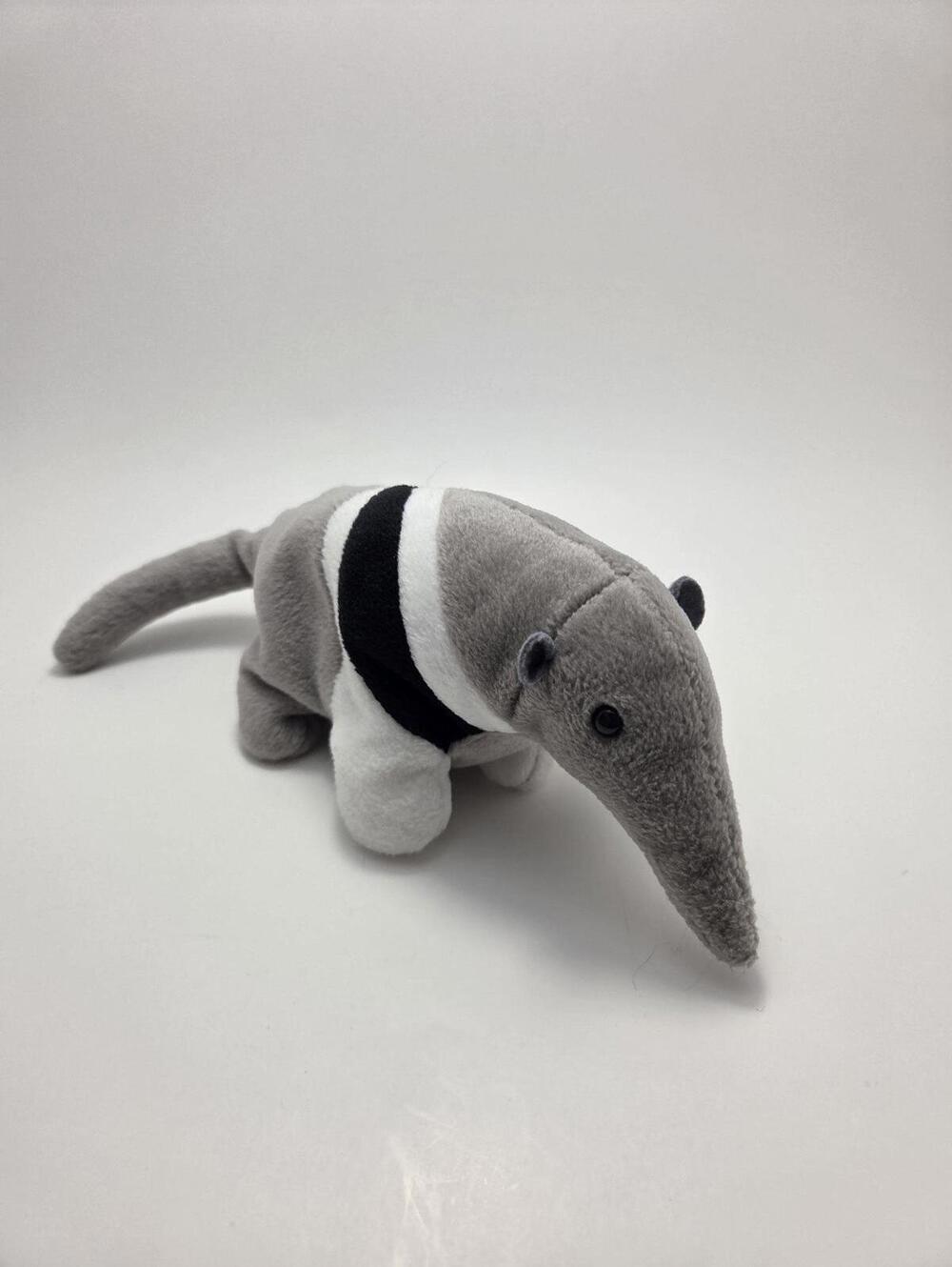Ty Beanie Baby “Ants” the Anteater (7 inch) No Hang Tag